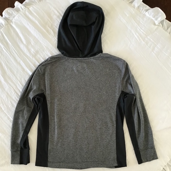 NORTH FACE Boys Long Sleeve Hoodie - Picture 6 of 8